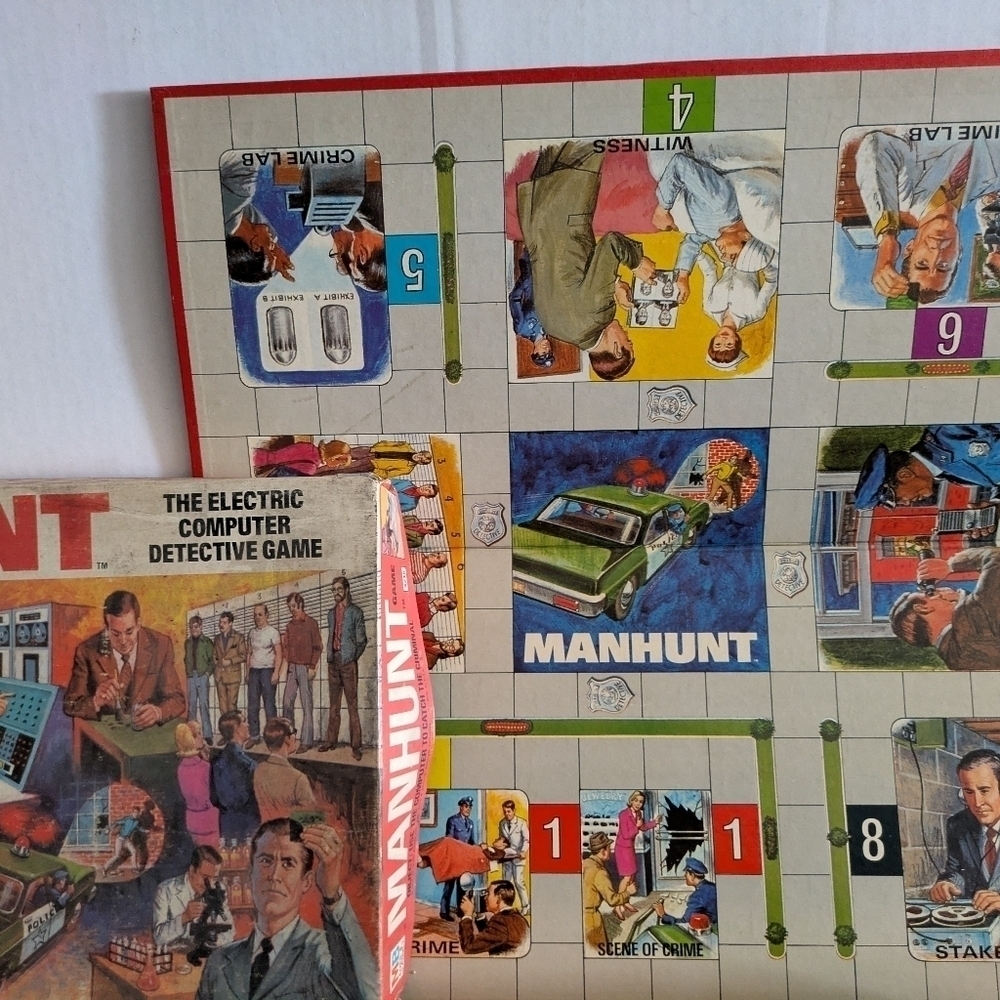 Vintage Manhunt Board Game Milton Bradley vintage - Picture 5 of 5